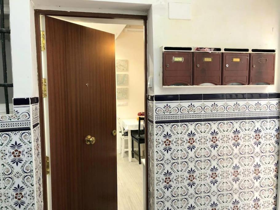 Cdz - Casa De Los Viajeros Pasquin Cádiz Exterior photo